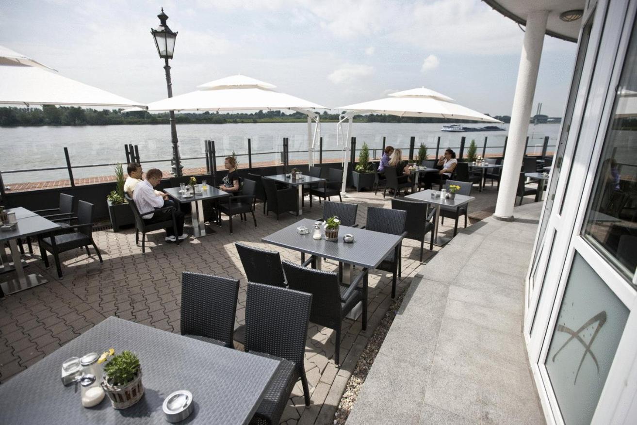 Hotel Rheinpark Рес Экстерьер фото