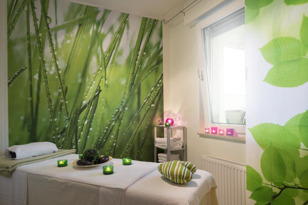 Hotel Rheinpark Рес Экстерьер фото