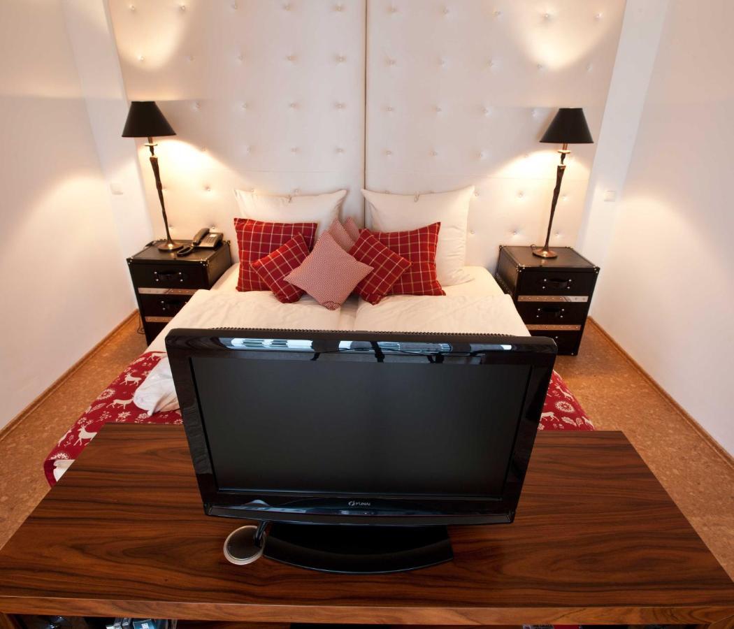 Hotel Rheinpark Рес Экстерьер фото
